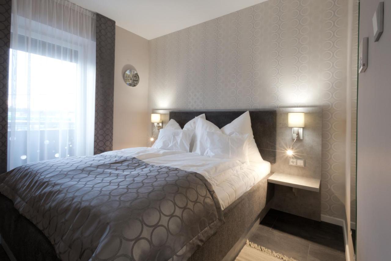 Bubble Hotel Es Rendezvenykoezpont Zalaegerszeg Eksteriør billede